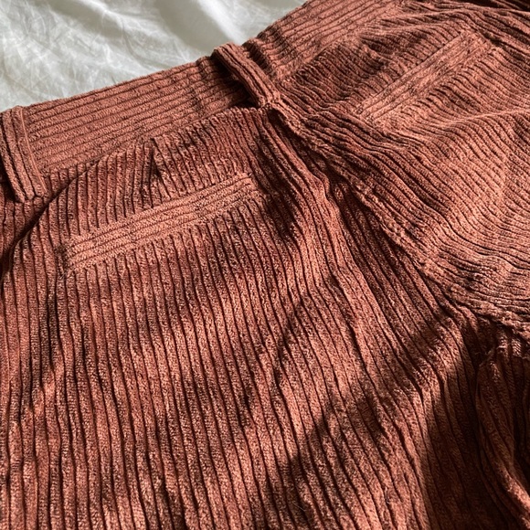 Aritzia Harvey wide leg pants - Picture 5 of 10